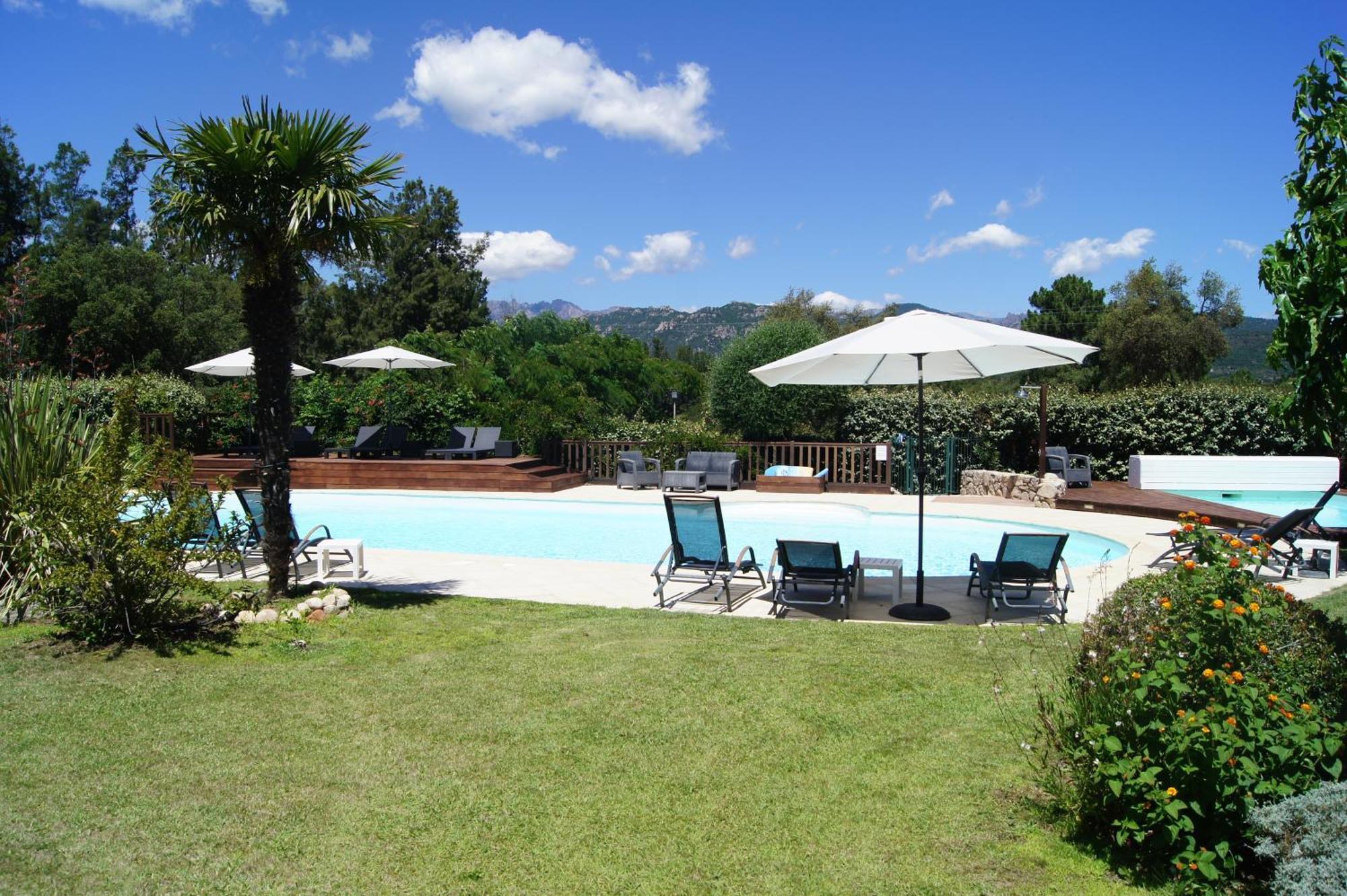 Residence Les Jardins De Sainte-Lucie "Piscine Chauffee" Kültér fotó
